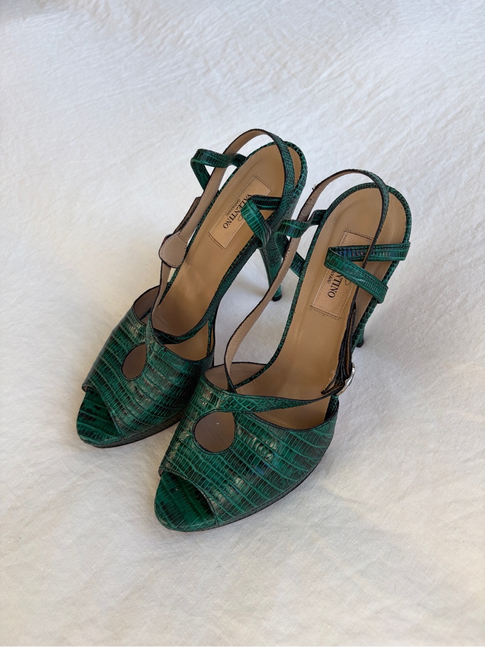 Vintage Valentino Garavani Croc Embossed Leather Peep Toe Heels Emerald Green